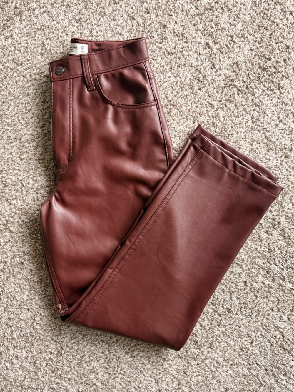 A&F The 90s Straight Ultra High-Rise Leather Pants - Like New